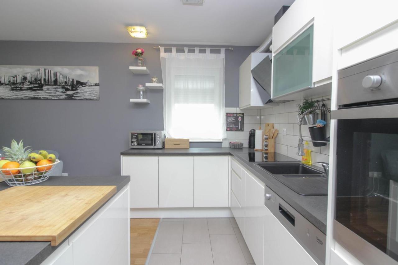 דירות זאדאר Apartman Tara מראה חיצוני תמונה